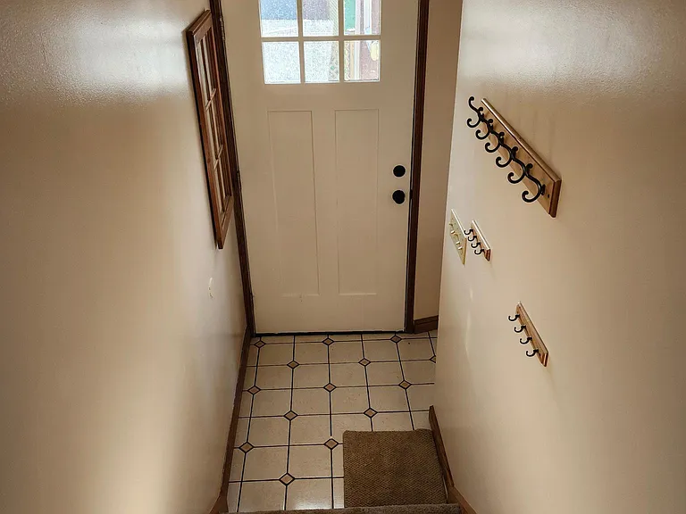 157 Golden City Rd — Photo 12