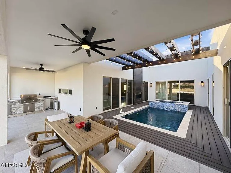 5636 River Run St — Photo 36