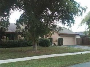 5526 SW 8th Pl, Margate, FL 33068