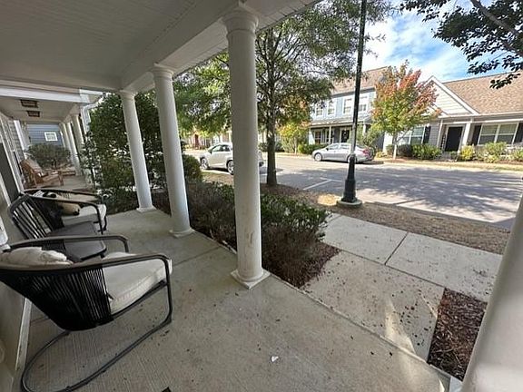 3rd image of 3022 Bienville Dr
