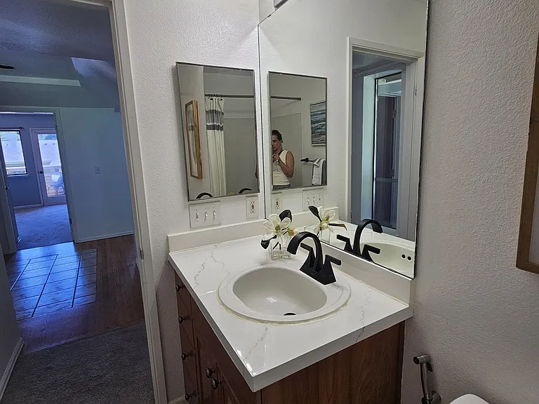 9009 Avondale Rd NE #1-M226 — Photo 4