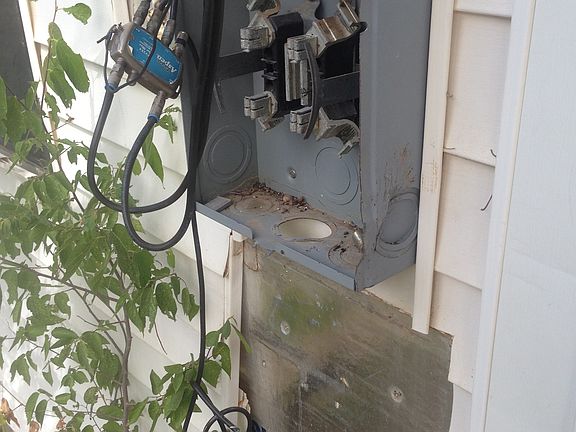 5th image of 1214 NW 1st Ave