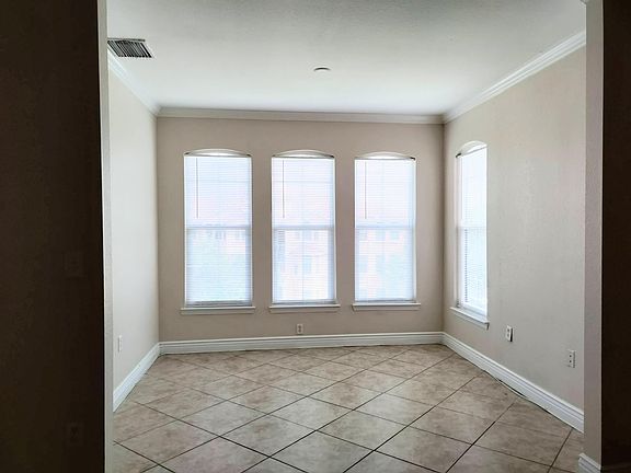 3rd image of 2729 Via Murano #431-1