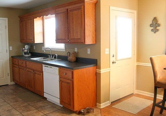4th image of 210 Eagles Nest Ln