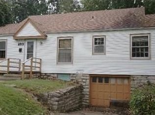 6913 Hawthorne Ave, Raytown, MO 64133