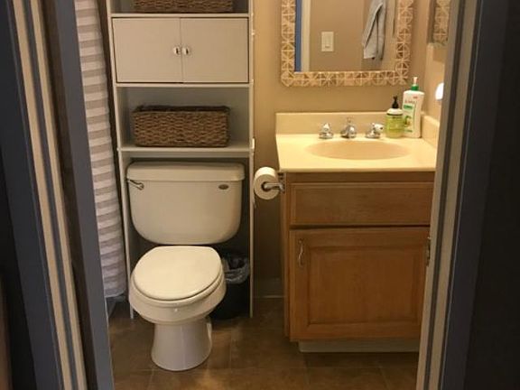 4th image of 5700 Calmor Ct