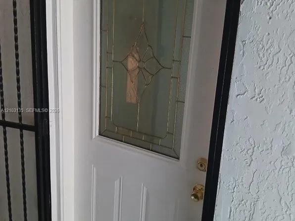 6283 W 24th Ave APT 206-2, Hialeah, FL 33016