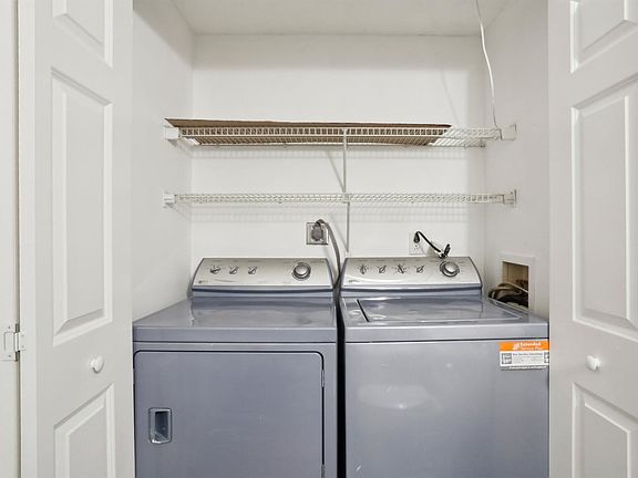 4th image of 1130 Piedmont Ave NE