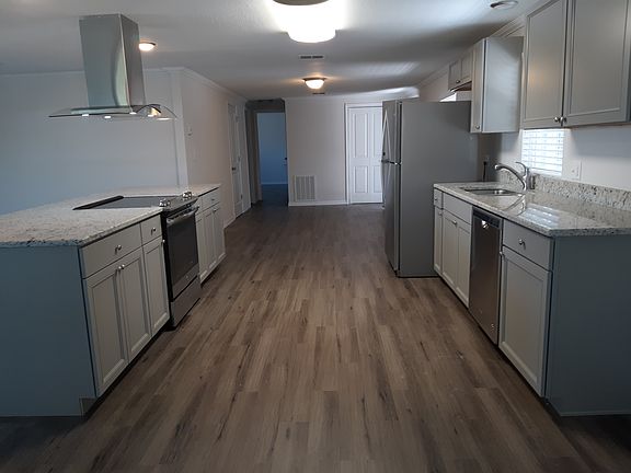 4th image of 6885 Easy St #266