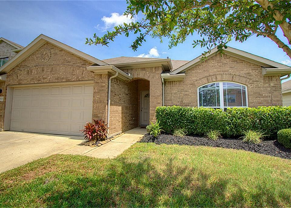 1st image of 19450 Grand Colony Ct