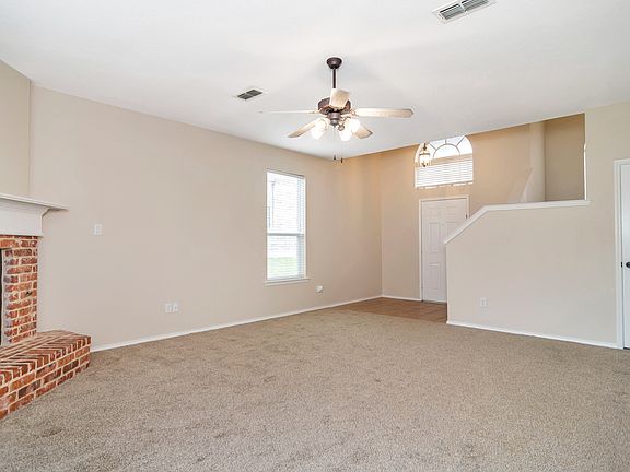 4th image of 6608 Chalk River Dr