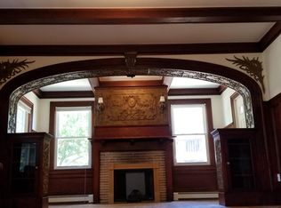 110 Bedford St, New Bedford, MA 02740