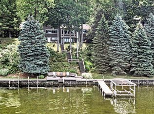 5485 N Otter Ridge Dr, Ludington, MI 49431
