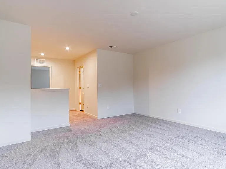 4003 White Pine Ln — Photo 6