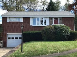 3462 Bench Dr, Pittsburgh, PA 15236