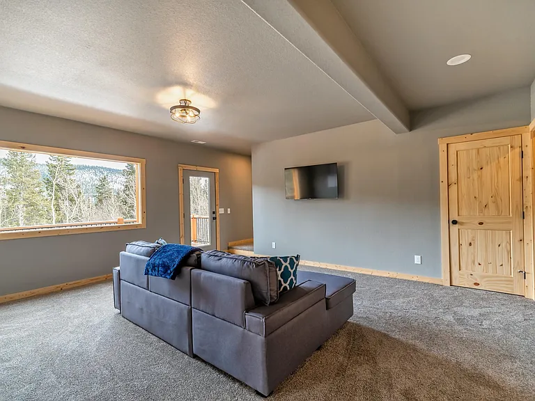 857 Quartzville Rd — Photo 42