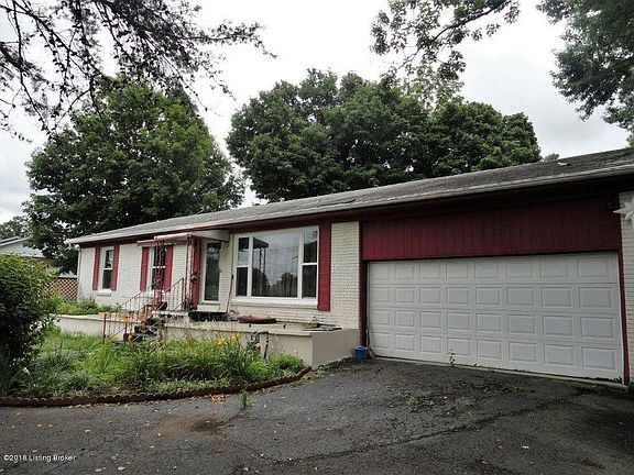 3rd image of 776 Highland Ave