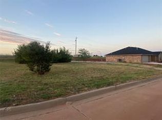 115 Mulberry Ln Lot 8 & 9, Elk City, OK 73644