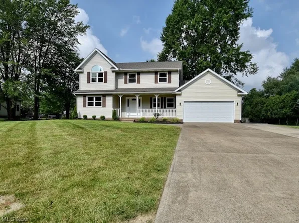 6764 Rolling Acres Ct, Painesville, OH 44077