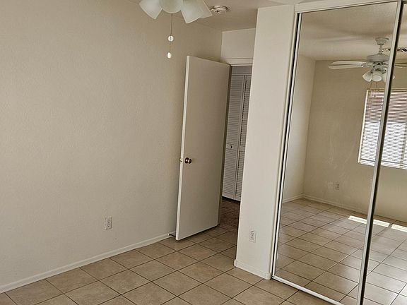 5th image of 12526 W Pershing St
