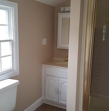 5th image of 3701 Staunton Ave SE