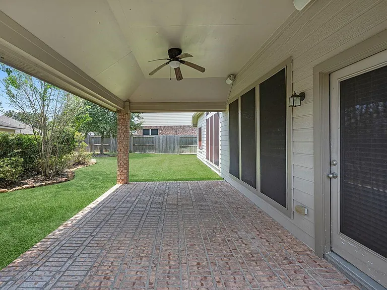 27723 Amy Willow Ln — Photo 23