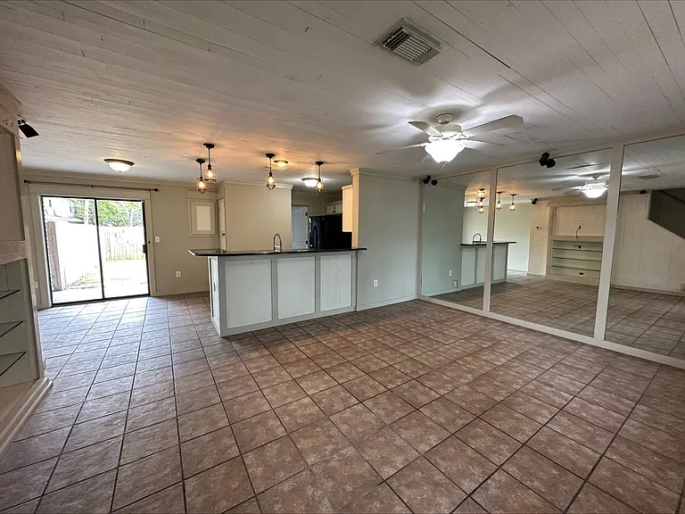 59 Wedge Ct #1 — Photo 7