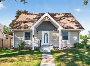 401 108th Ln NW, Coon Rapids, MN 55448