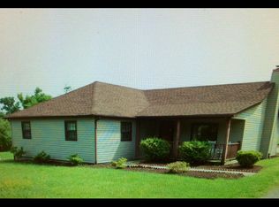 6001 Mount Cross Rd, Danville, VA 24540