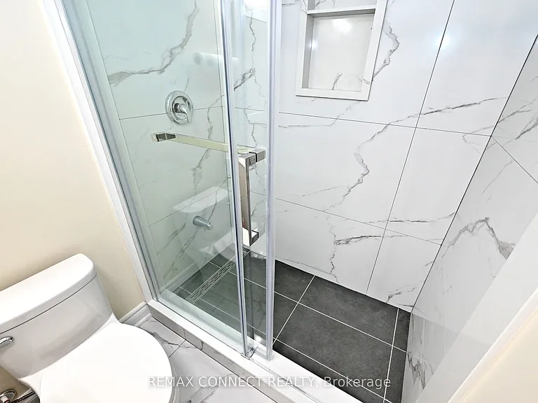 1788 Shelburne St — Photo 34