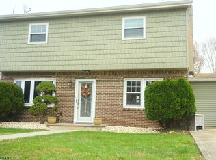 141 Arlington Ave, Cliffwood, NJ 07721