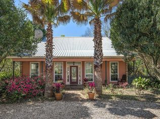 12565 Dogwood Rd, Saint Francisville, LA 70775