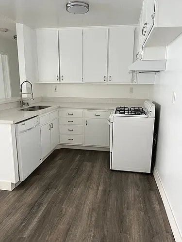 Floor plan 106