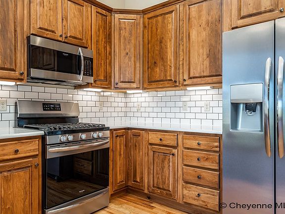 3rd image of 7907 Misty Mountain Rd