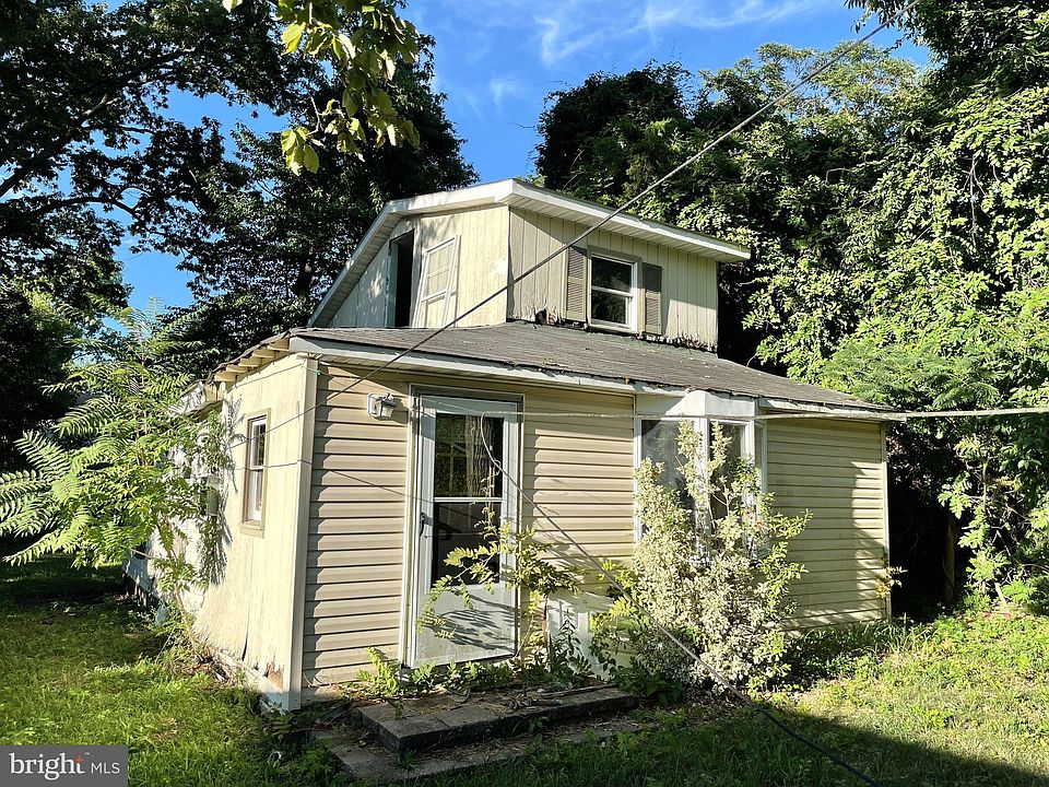 19 E 2nd Ave, Pine Hill, NJ 08021 Zillow