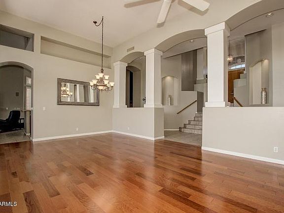 2nd image of 5827 W Abraham Ln