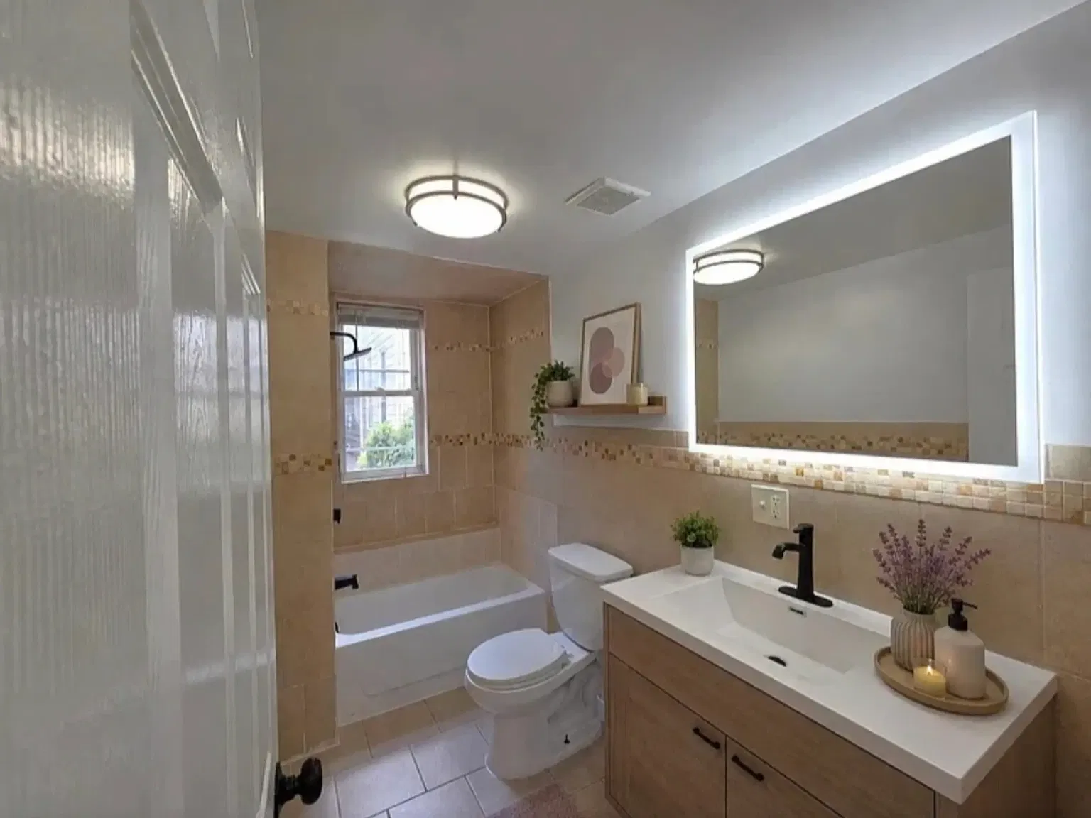 3 bed, $2,250 — Photo 3