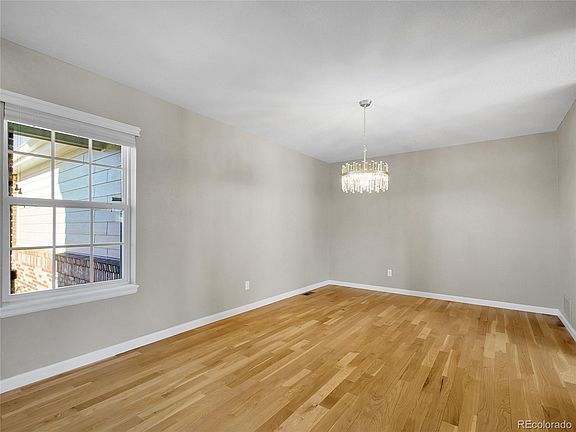 5th image of 3368 Shire Circle