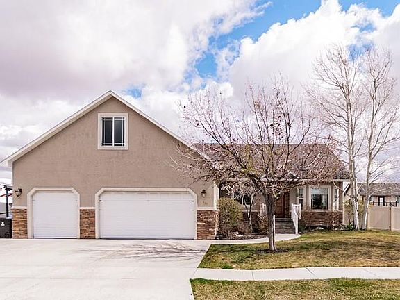 2nd image of 265 Polo Dr