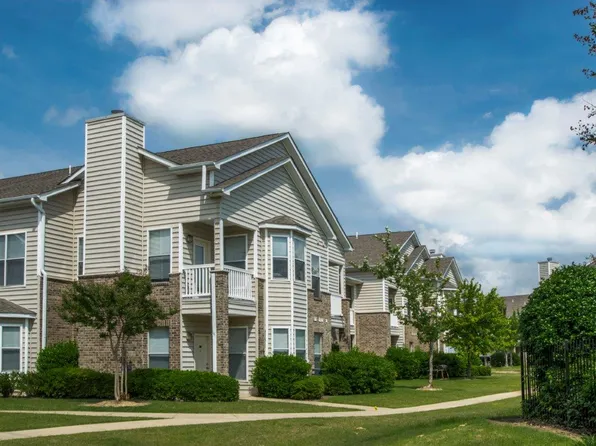 Waterford Place Apartment Homes