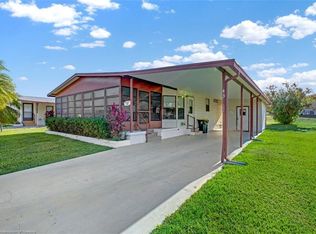 43 Venetian Pkwy, Lake Placid, FL 33852