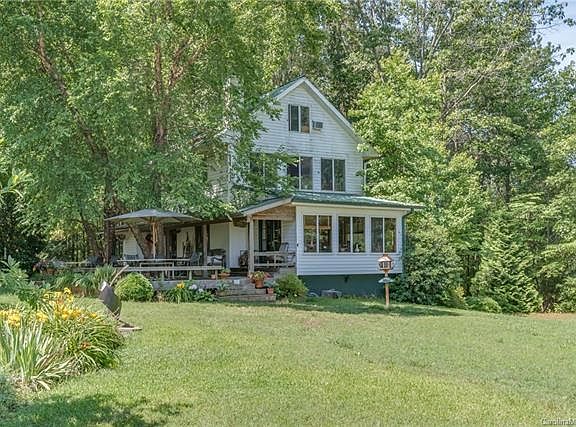 3rd image of 3146 Green Creek Dr