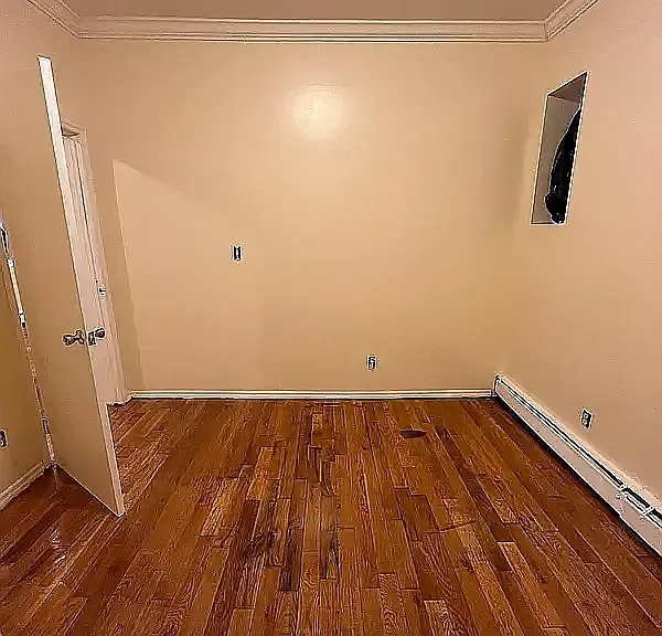 57 Tapscott St #4D — Photo 3