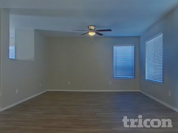 4th image of 11218 W Elm Ln