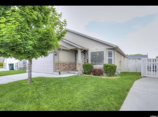 4896 W Cottagebrook Cir, West Valley City, UT 84120