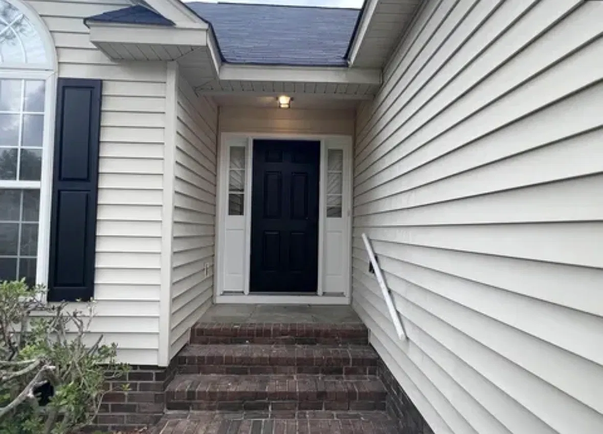 Waterville Dr, Columbia — Photo 4