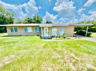 24 Notre Dame St, Lake Placid, FL 33852