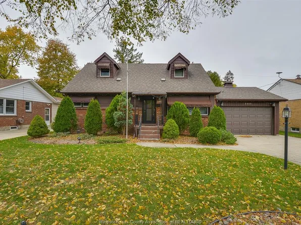 3205 Morris Dr, Windsor, ON N9E 2K3