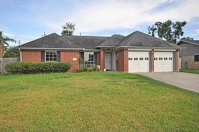 1st image of 203 Silverbell Cir