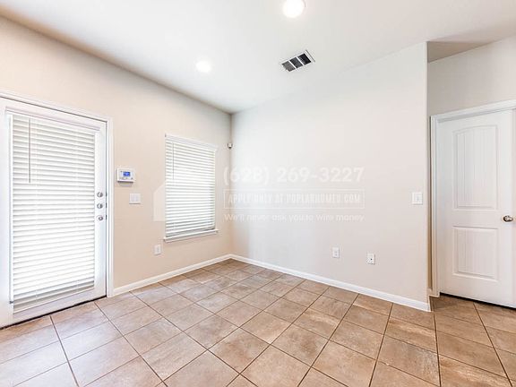5th image of 501 Heritage Springs Trl